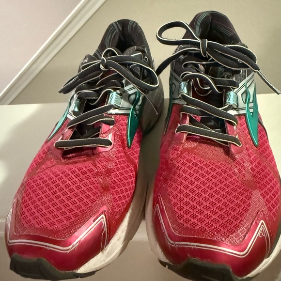 Brooks Ravenna 7 Women’s Running Shoes Fuchsia Gray 1202081B672 Size 9 - Picture 4 of 7